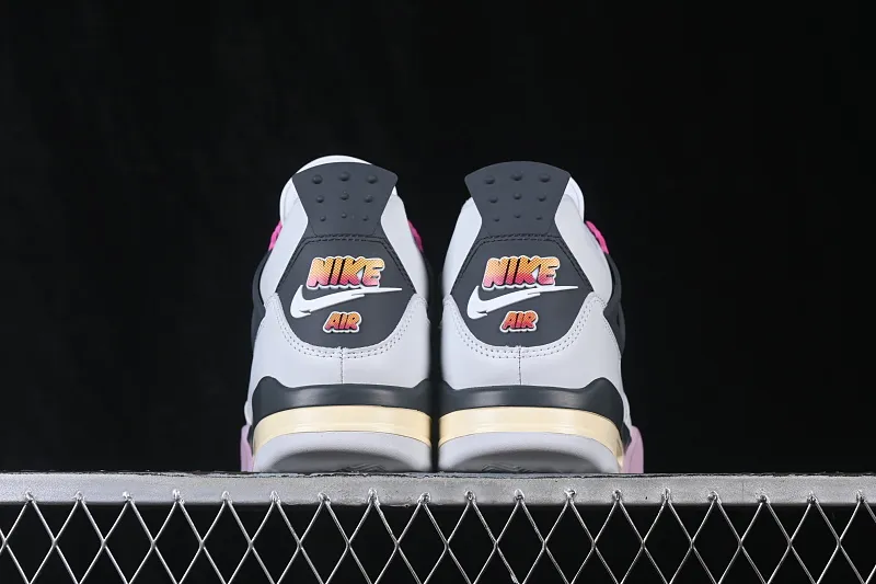 All categories Air Jordan Jordan series basketball shoes Air Jordan 4 OG version Air Jordan 4 Retro "Comic" AJ4 Joe 4 comic JA1135-100